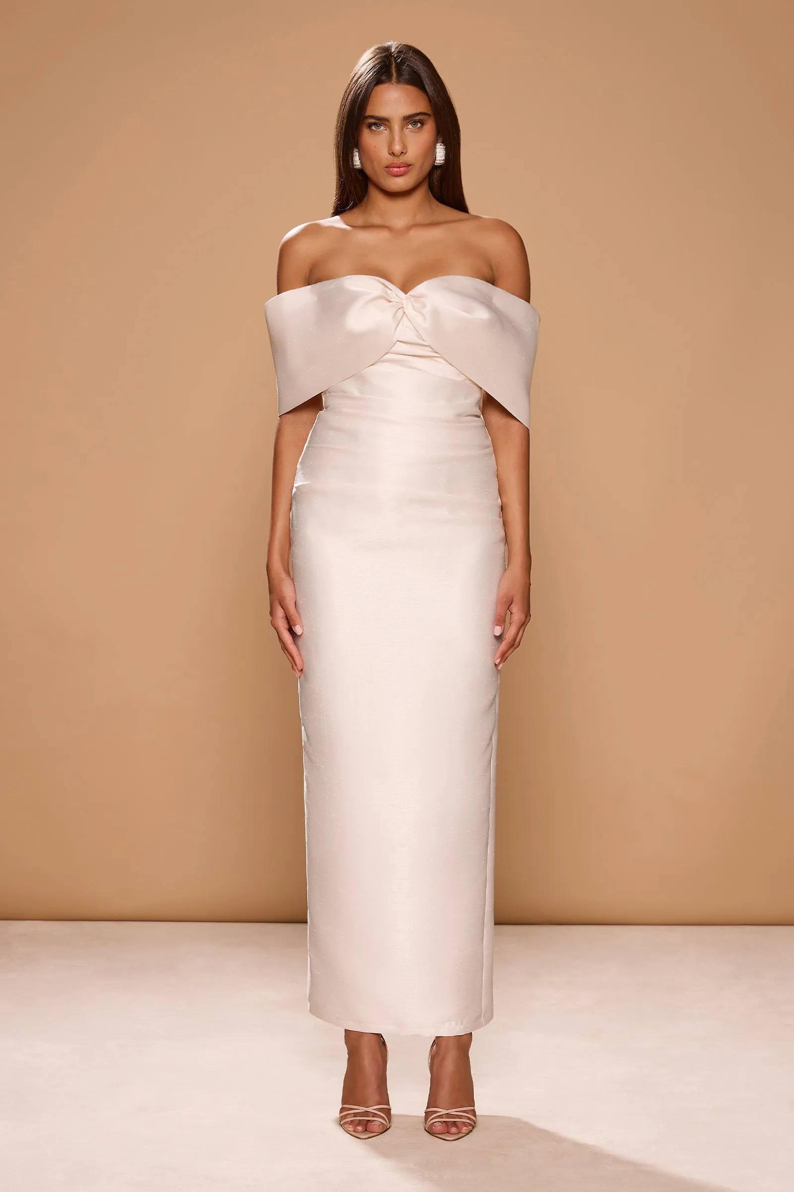 ASPEN GOWN