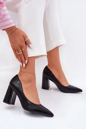 Block heel pumps