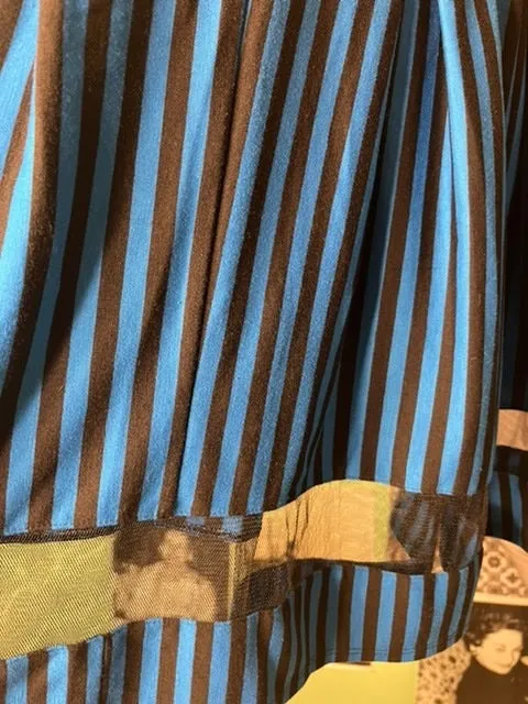 Blu&Black Skirt, size M  #368