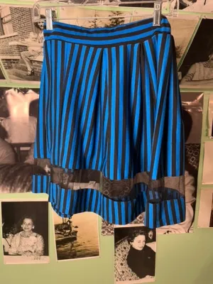 Blu&Black Skirt, size M  #368