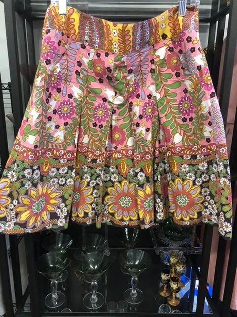 CABI Colorful Skirt, size 8  #394