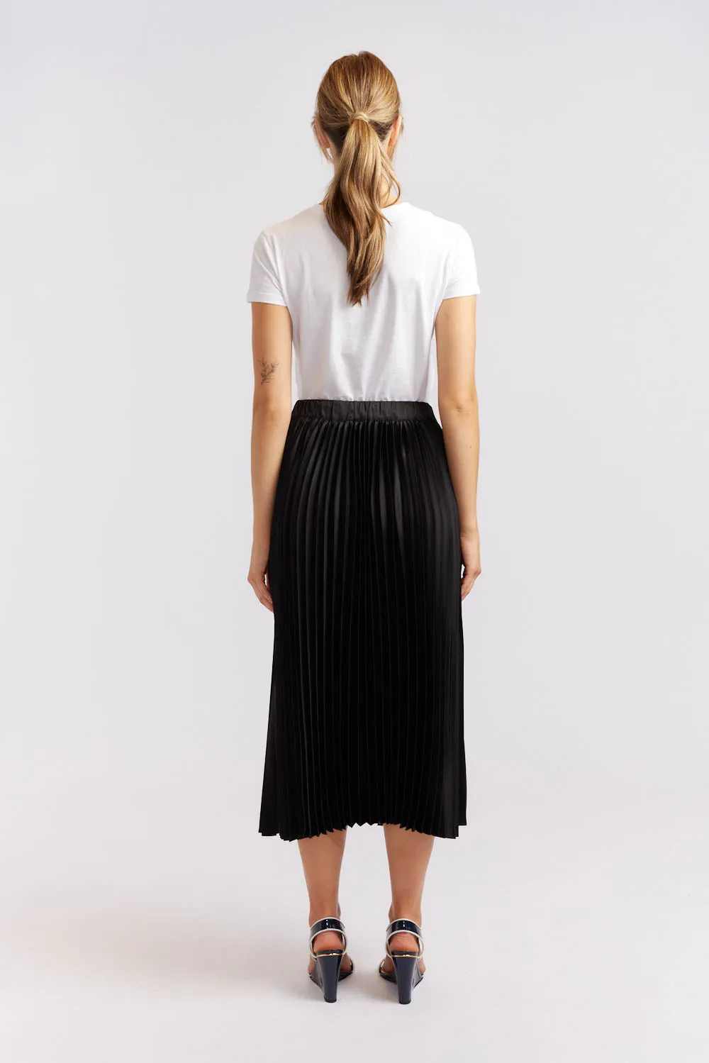 Cosmos Skirt - Black