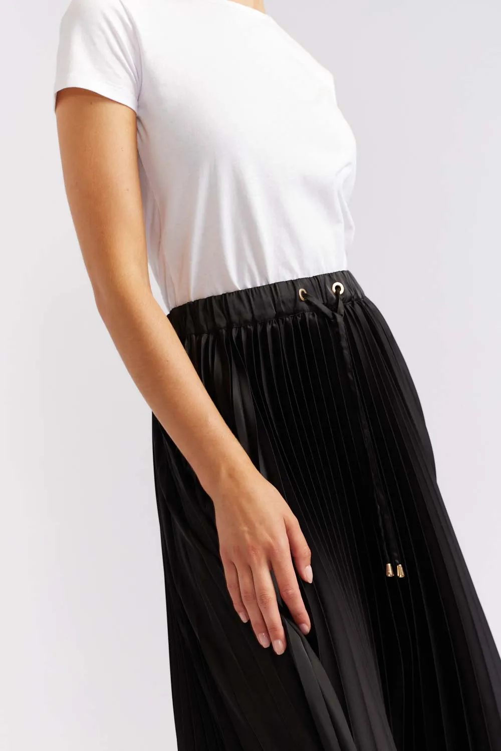 Cosmos Skirt - Black