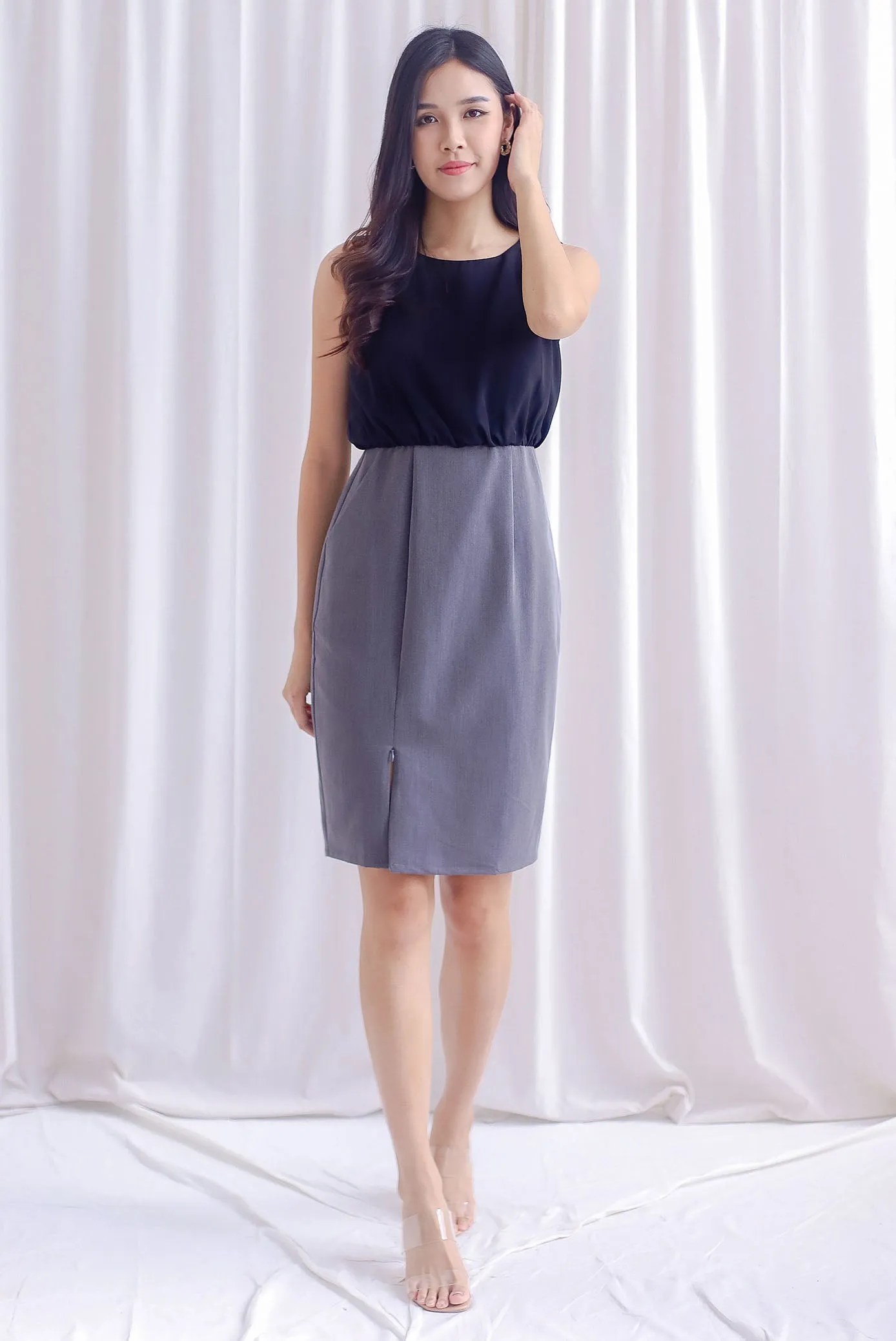 Dolores Ruched Colourblock Zip Slit Dress In Black/Grey