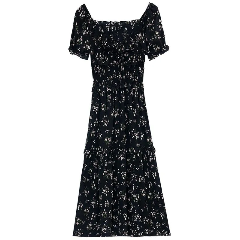 Dress with Ruched Sleeves and Adjustable Waist for a Flattering Fit
