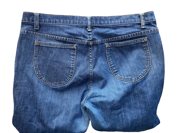 GAP Low Rise Capri Stretch Jeans