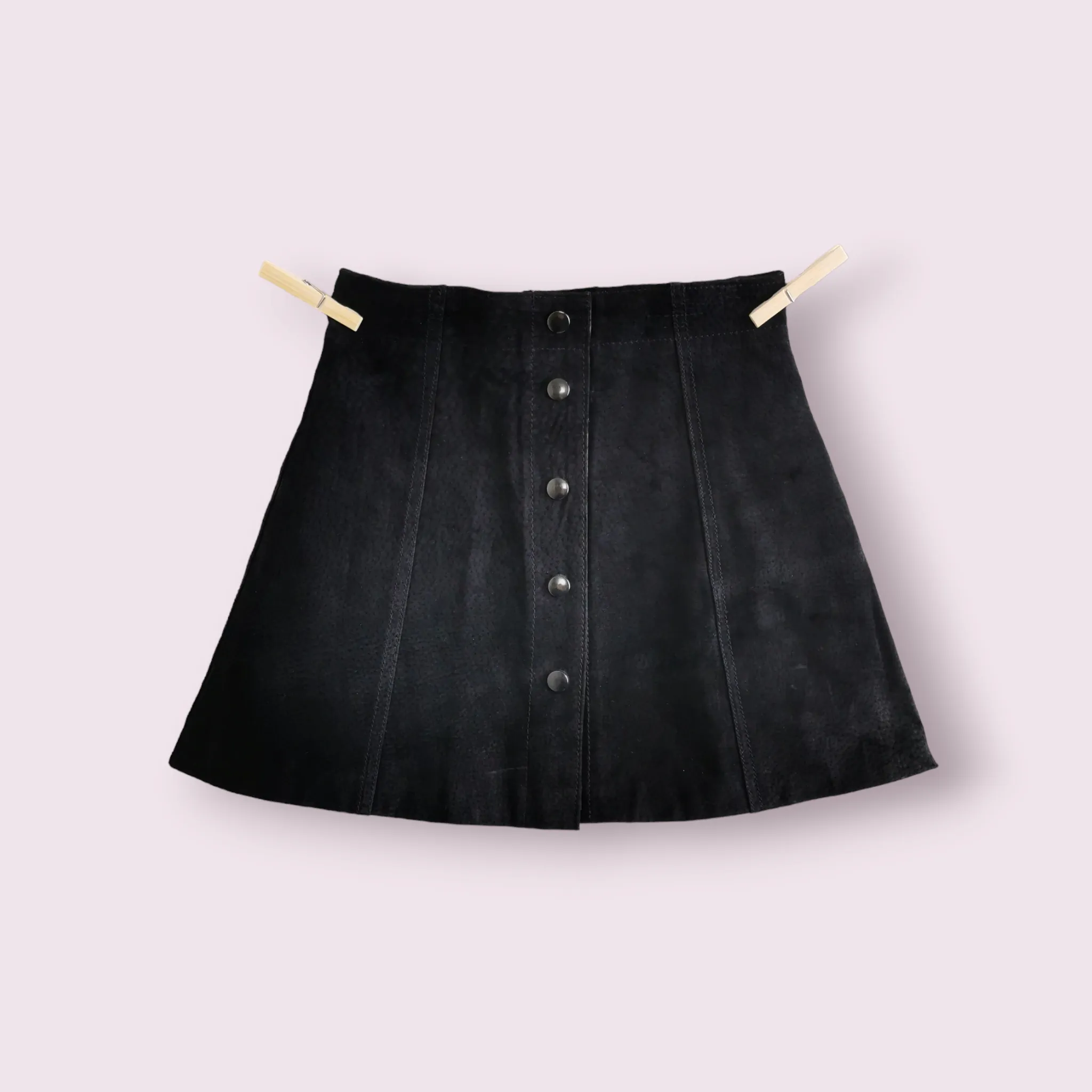 GIRL SIZE MEDIUM (10/12 YEARS) - CLASSIC HG KIDS, Black Leather Suede Skirt EUC B52