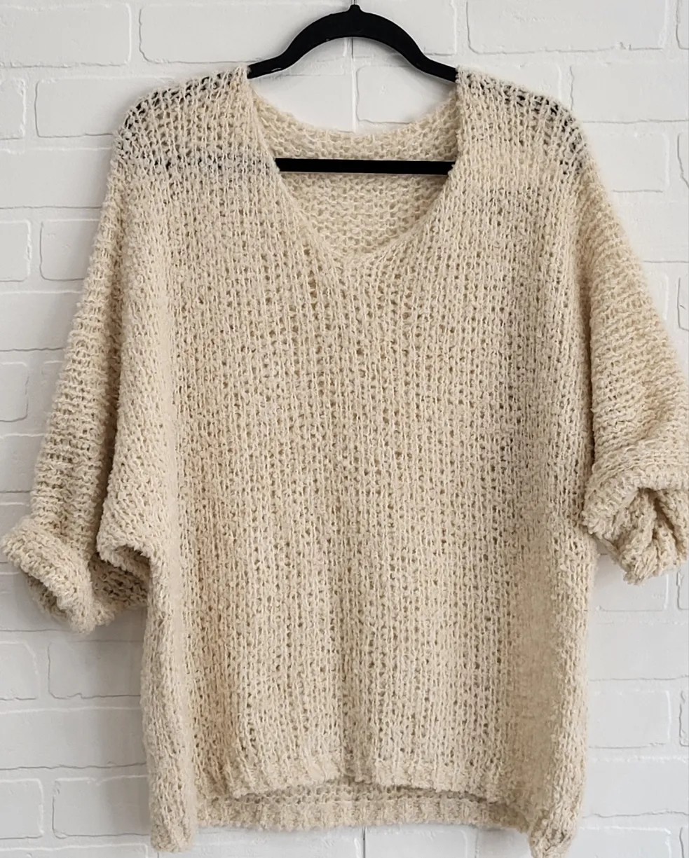 Goody V-neck sweater
