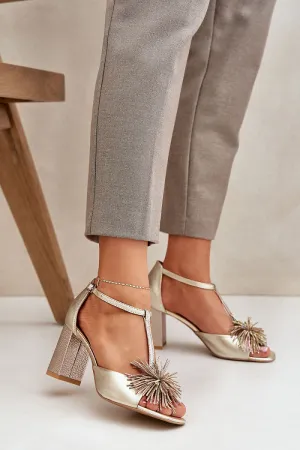 Heel sandals Step in style