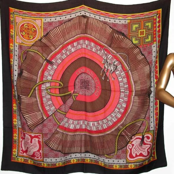Hermes 2010 cw03 Noir/Marron Cent Plis des Miao Cashmere Shawl 140 New!