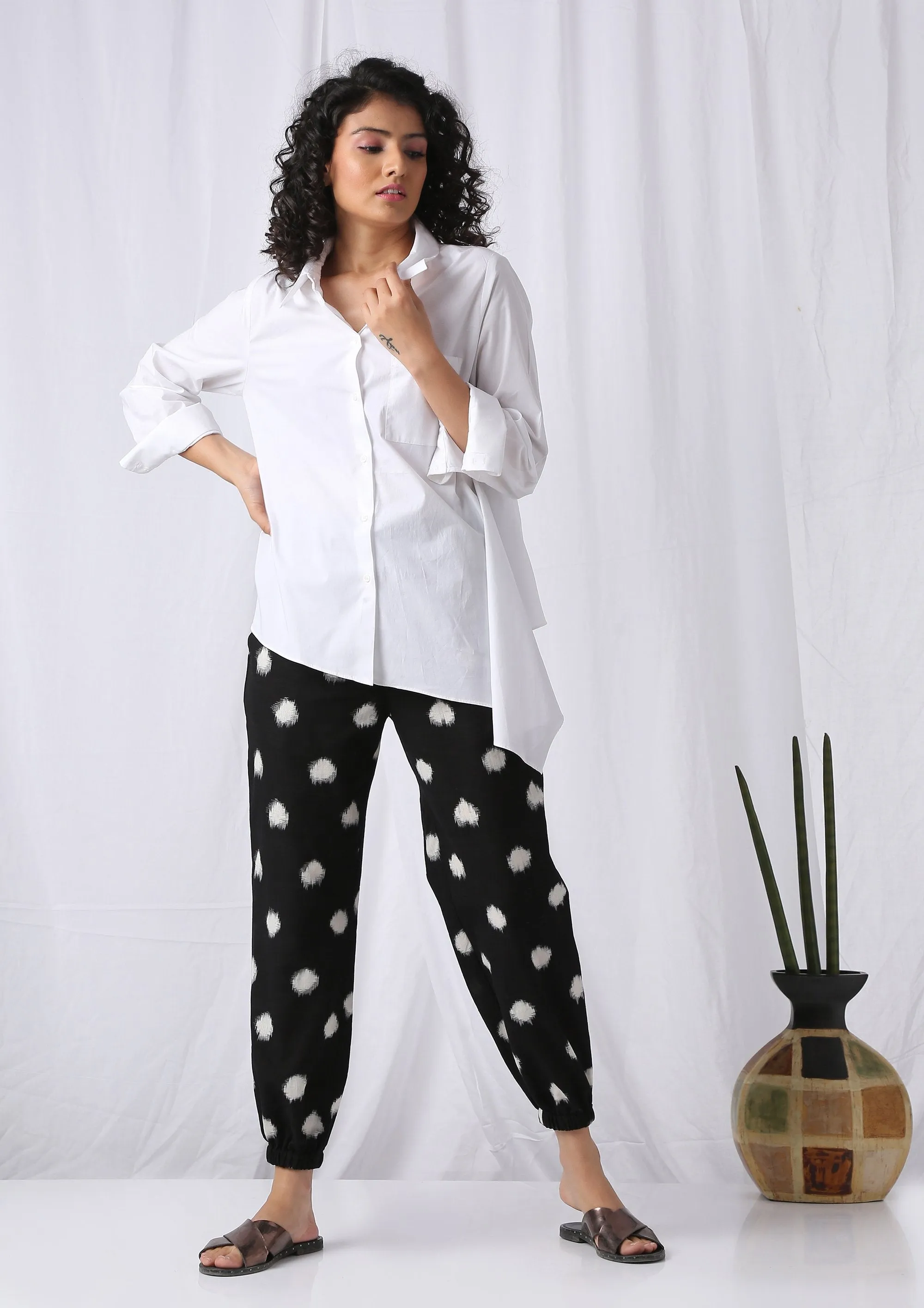 HIGH LOW POINTED SHIRT