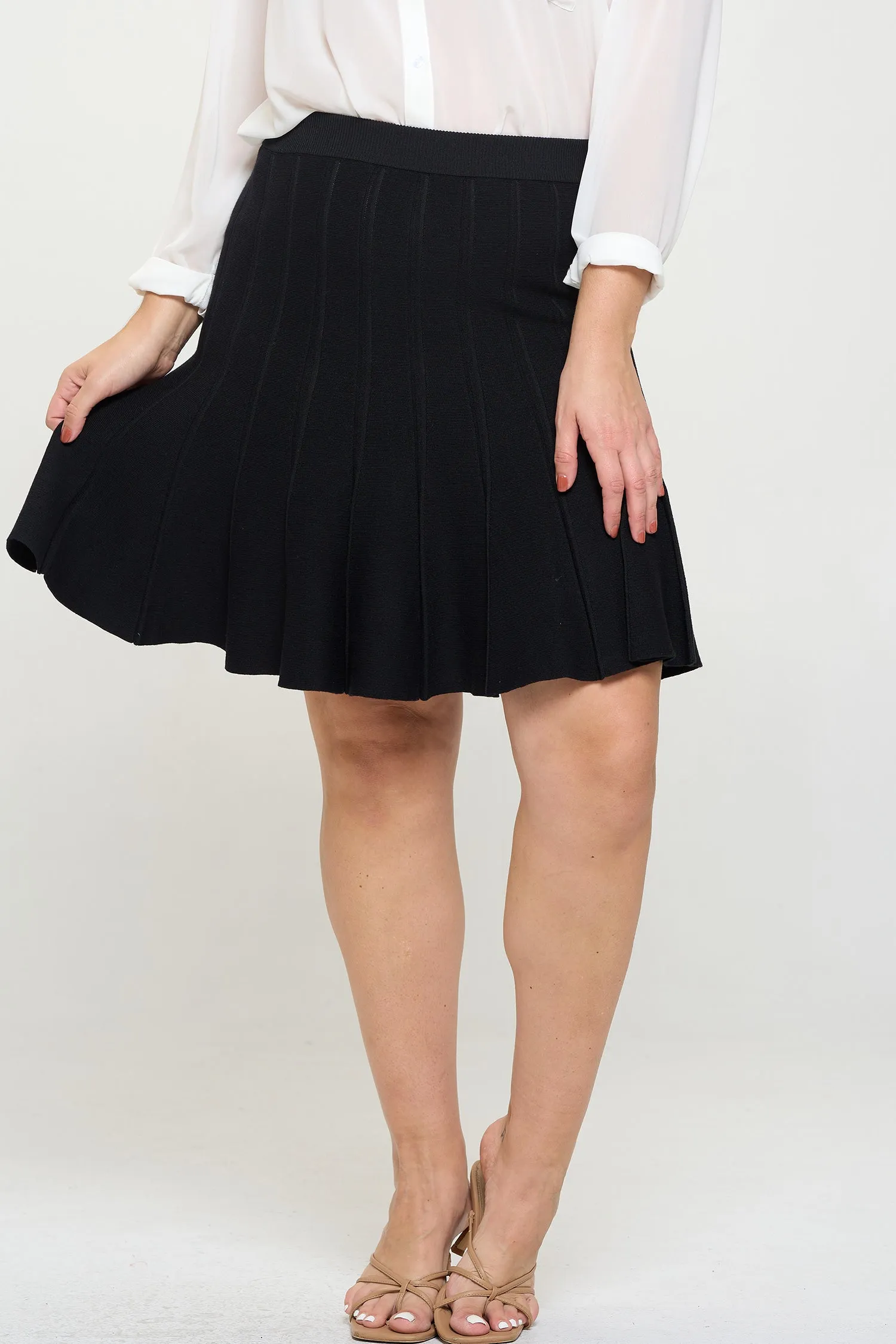 ITS5680-PLUS | Skirts | Junior Plus Rib Knit Pleated Skirt