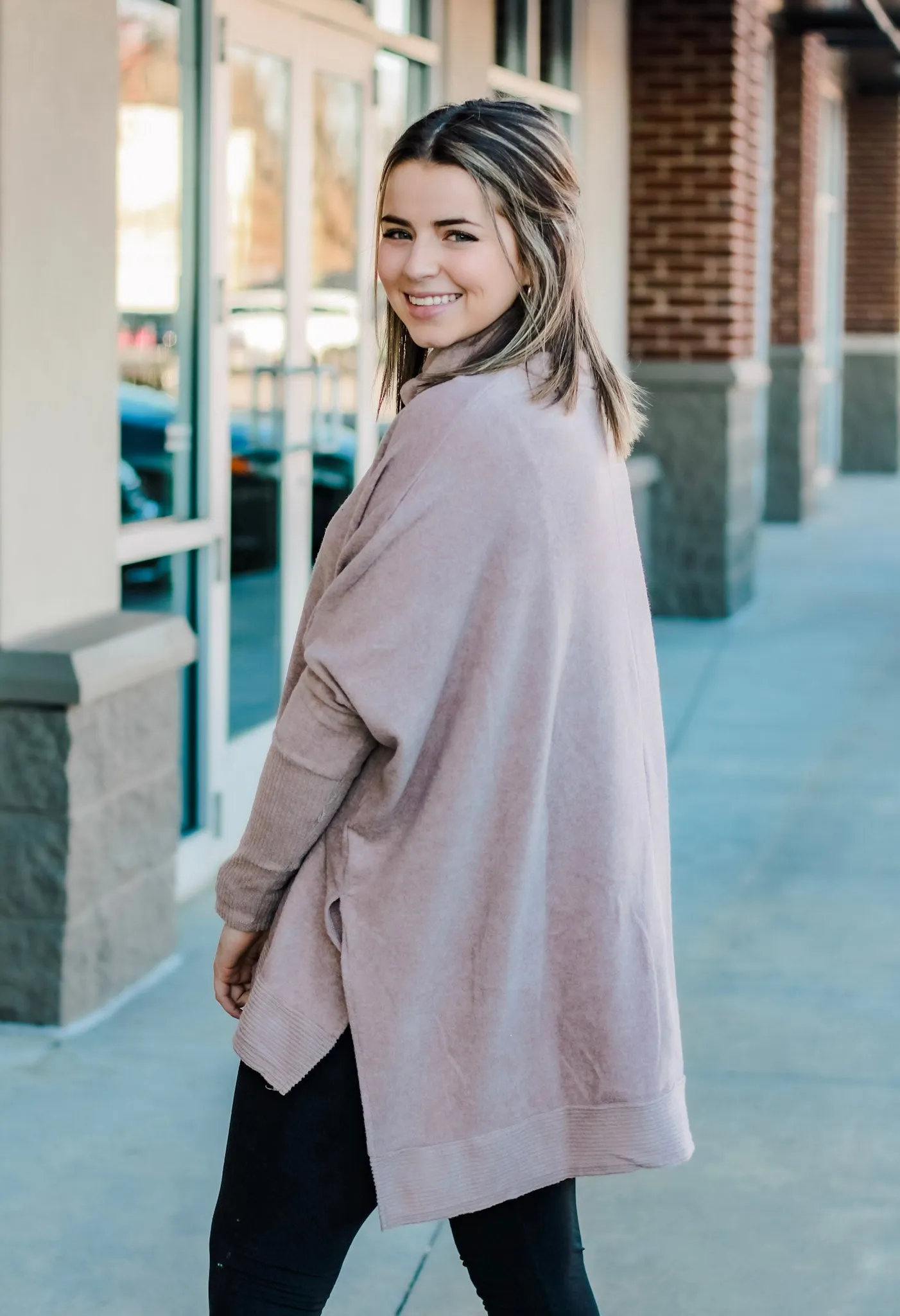 Just Hangin' Around in Ash Mocha