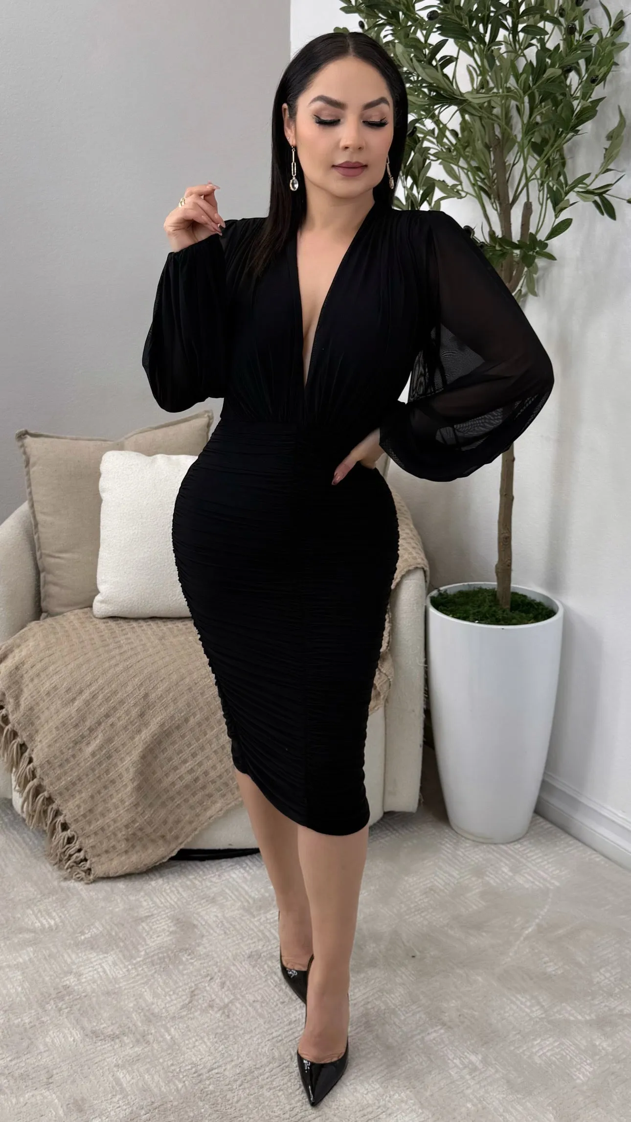 KENDALL BLACK DRESS