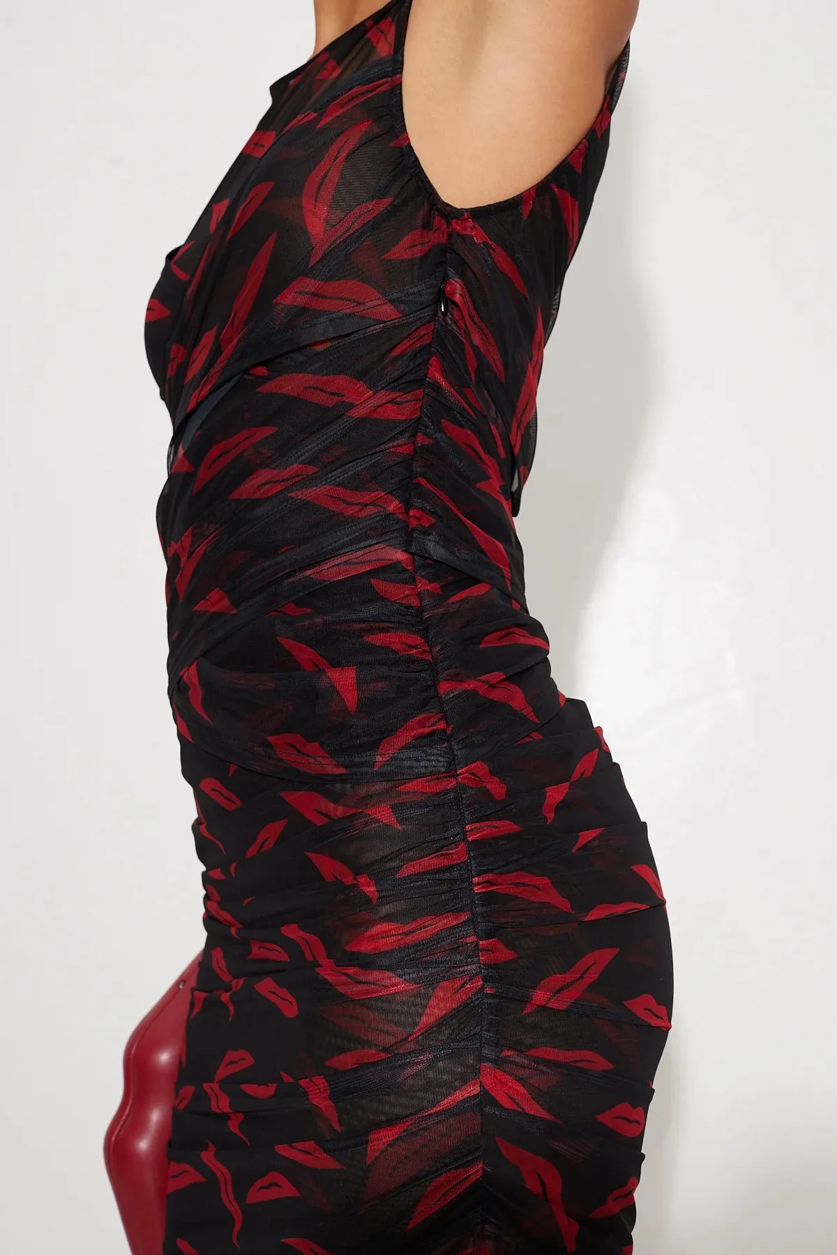 Kinny Mesh Dress Lip Print