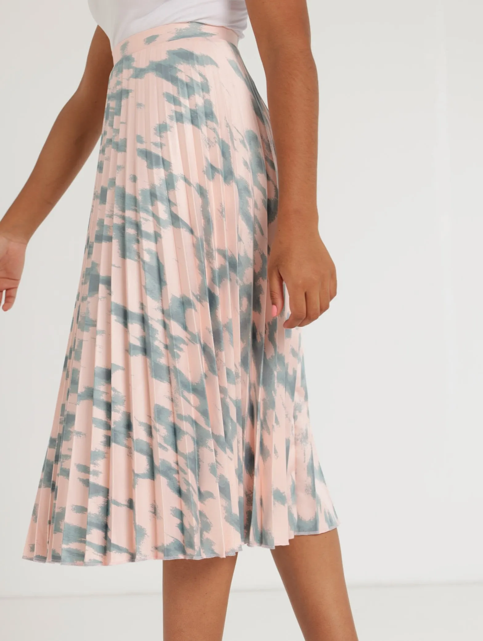 Ladies Pleated Midi Floral Skirt - Pink