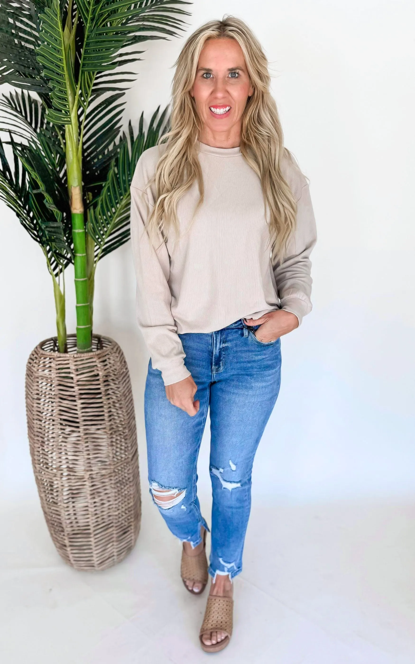 MICA | The Regina High Rise Ankle Straight w/ Side Slit Denim Jeans**
