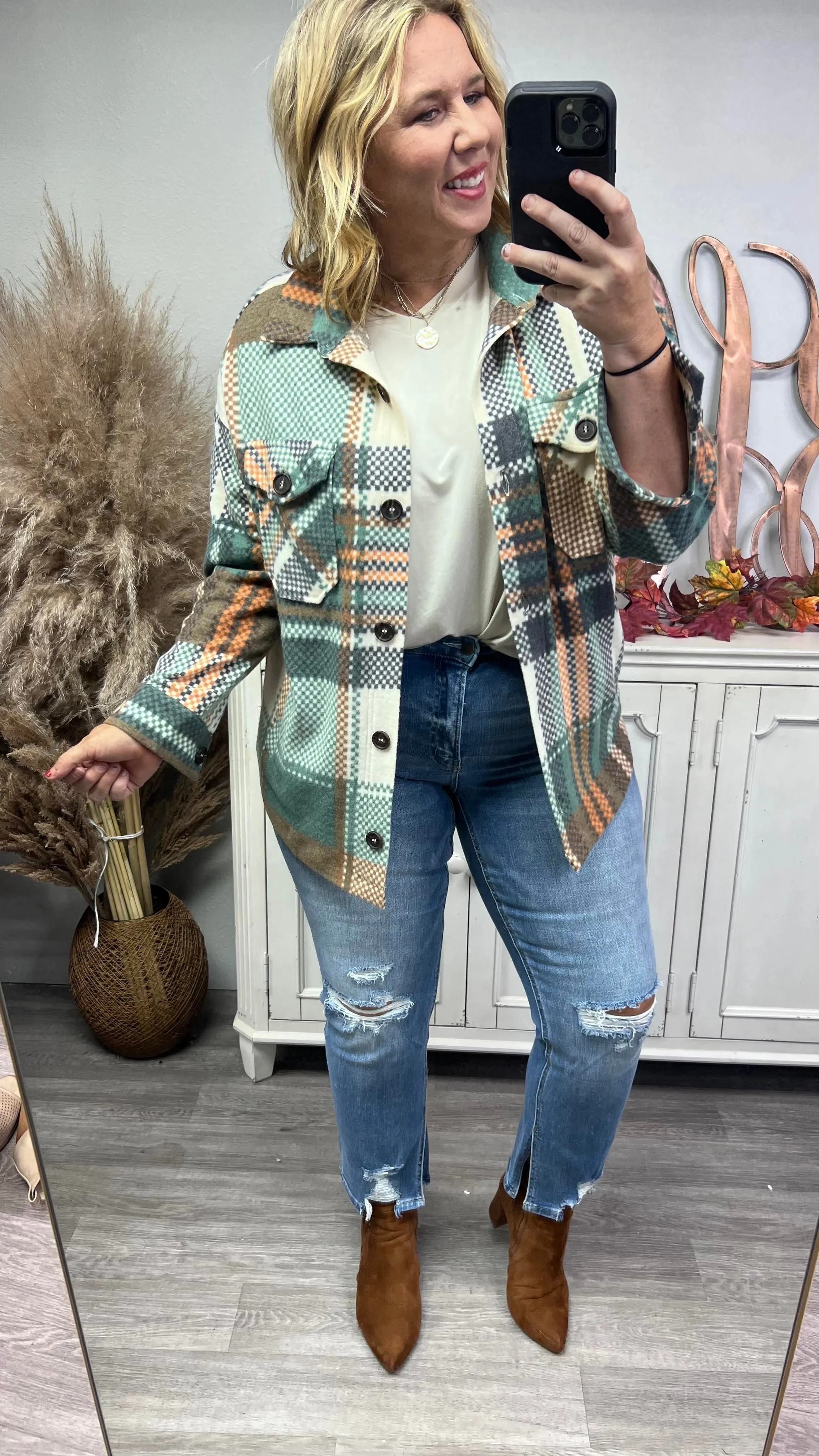 MICA | The Regina High Rise Ankle Straight w/ Side Slit Denim Jeans**