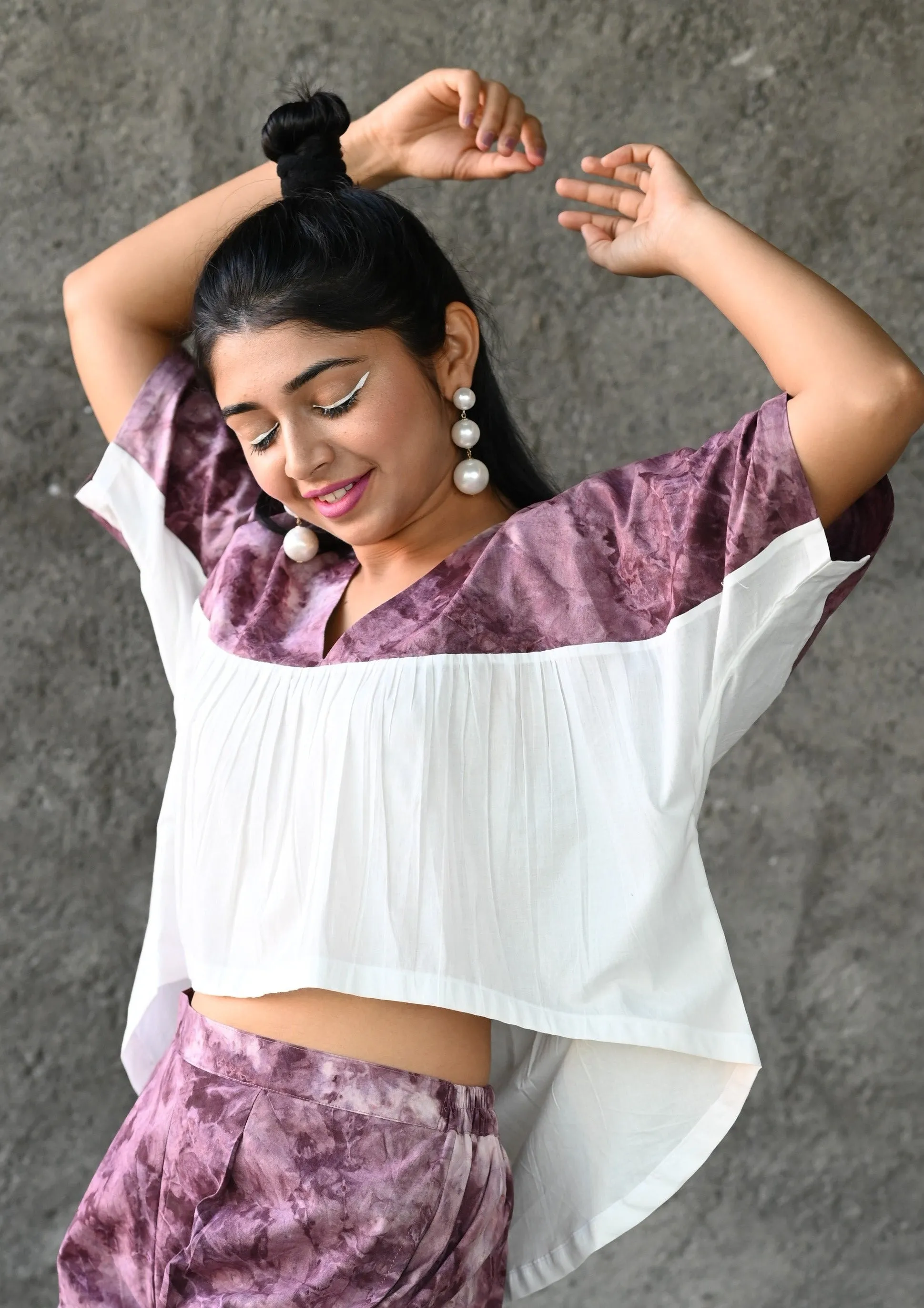 Nebula - Oversized High Low Top