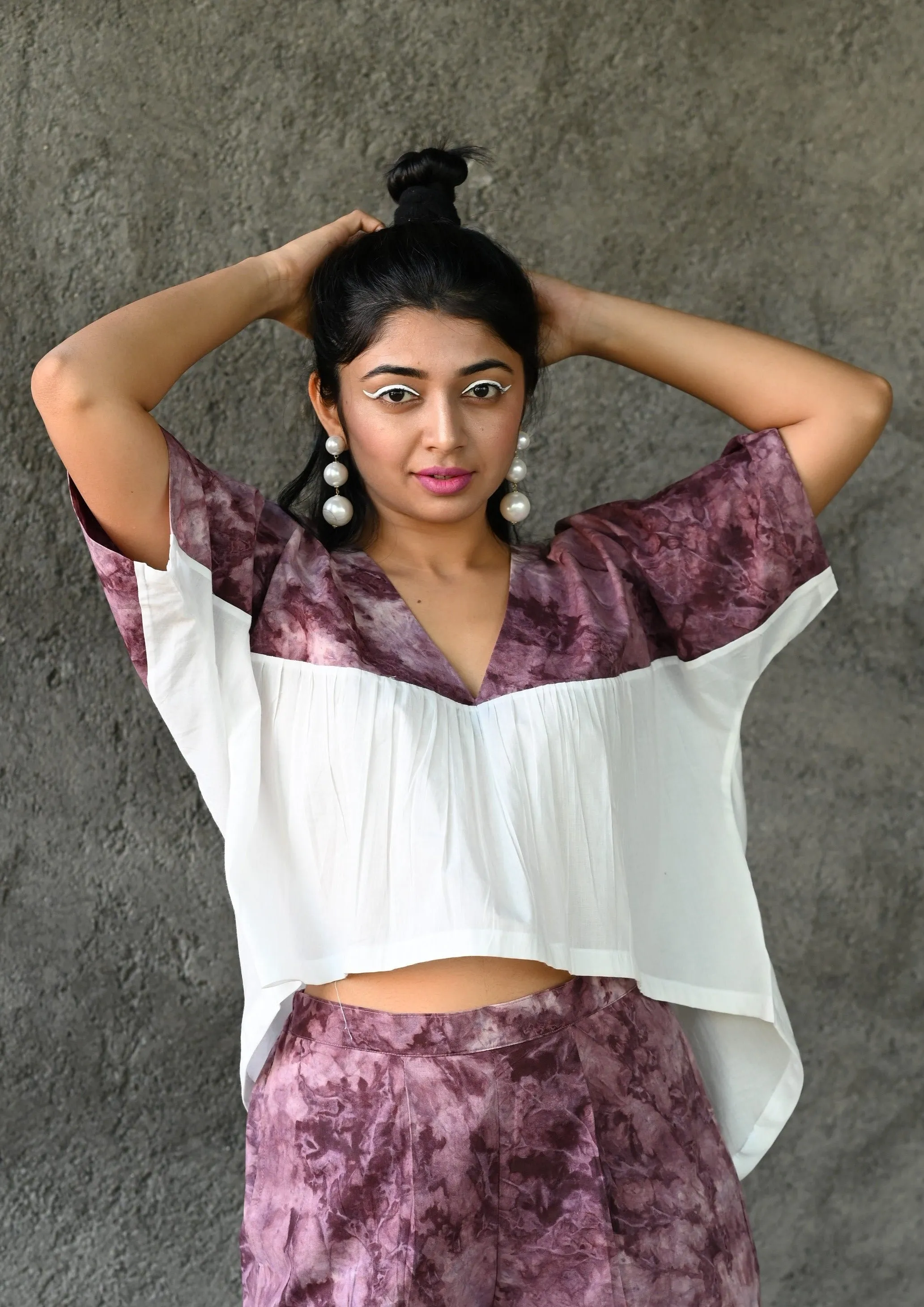 Nebula - Oversized High Low Top