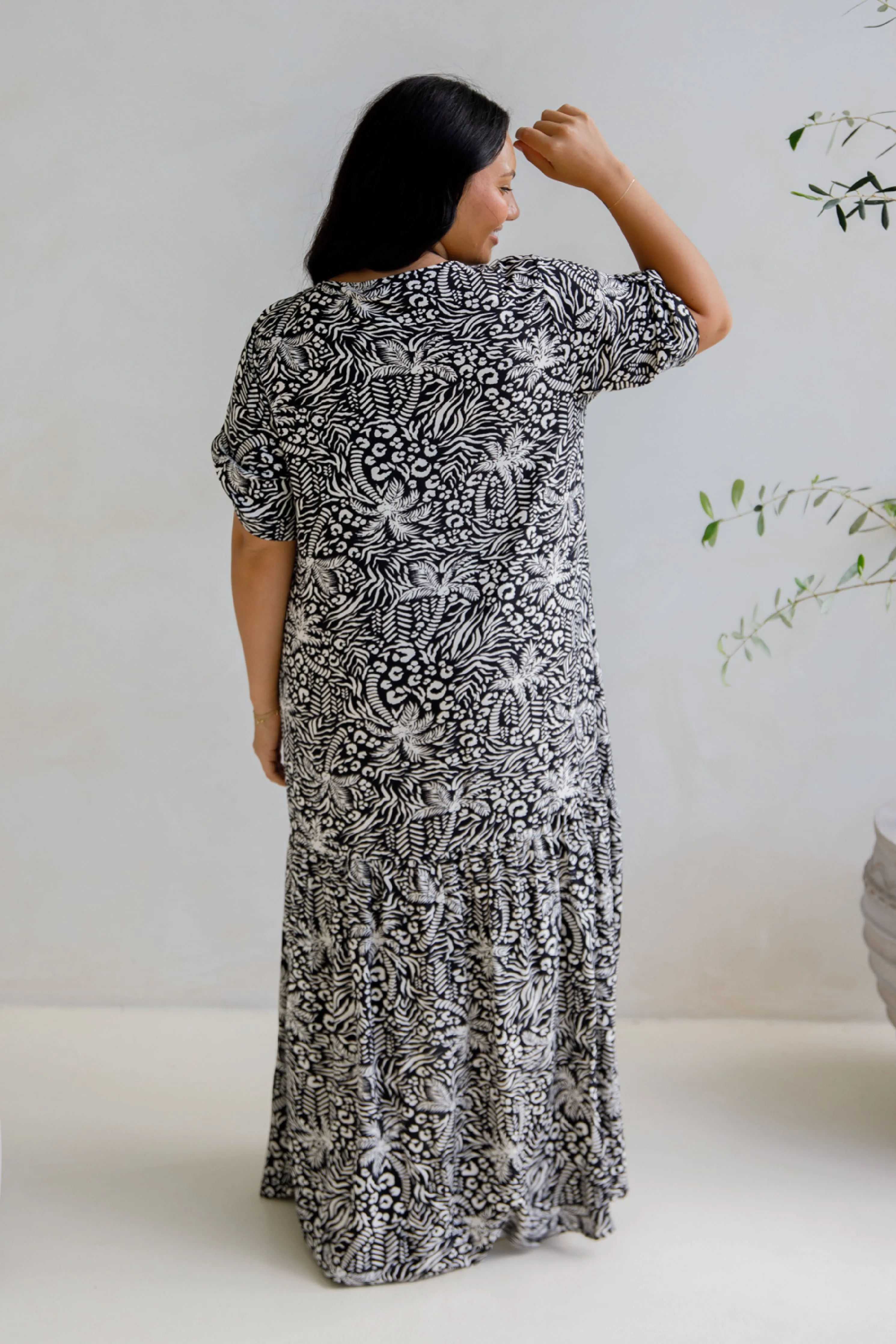 Peak Maxi Dress | Black Palm Cove | FINAL SALE