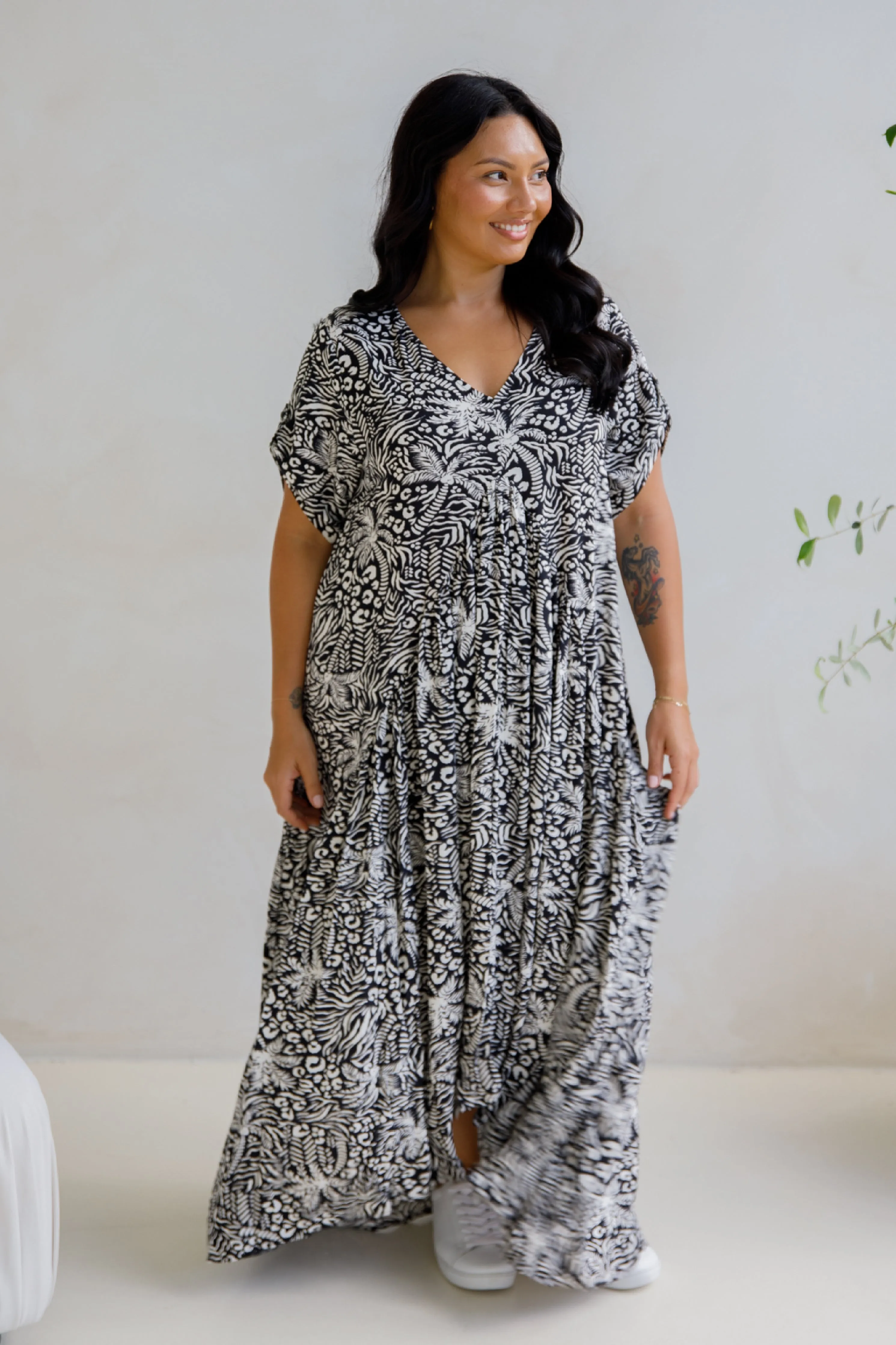 Peak Maxi Dress | Black Palm Cove | FINAL SALE