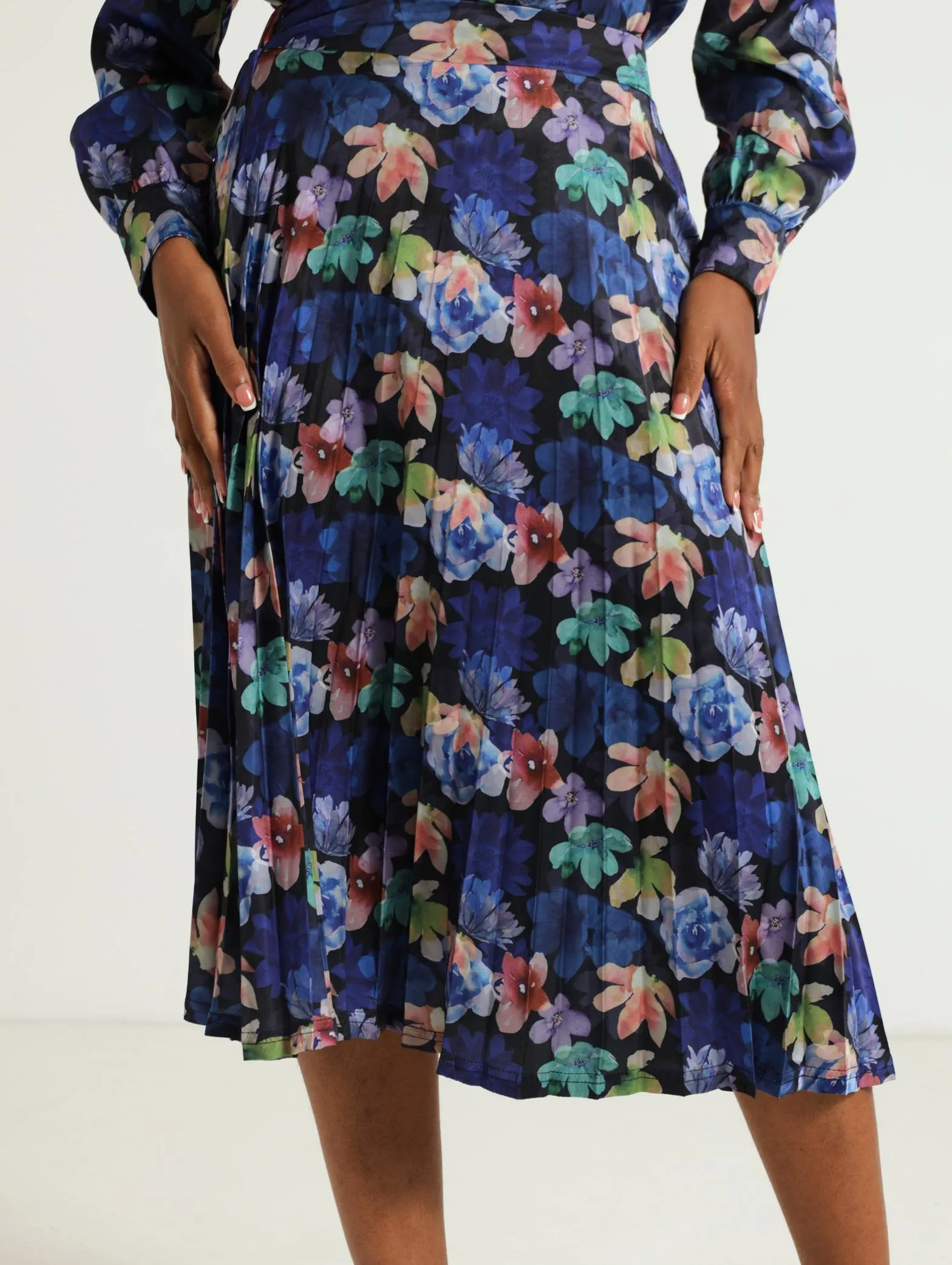 Pleated Midi Skirt