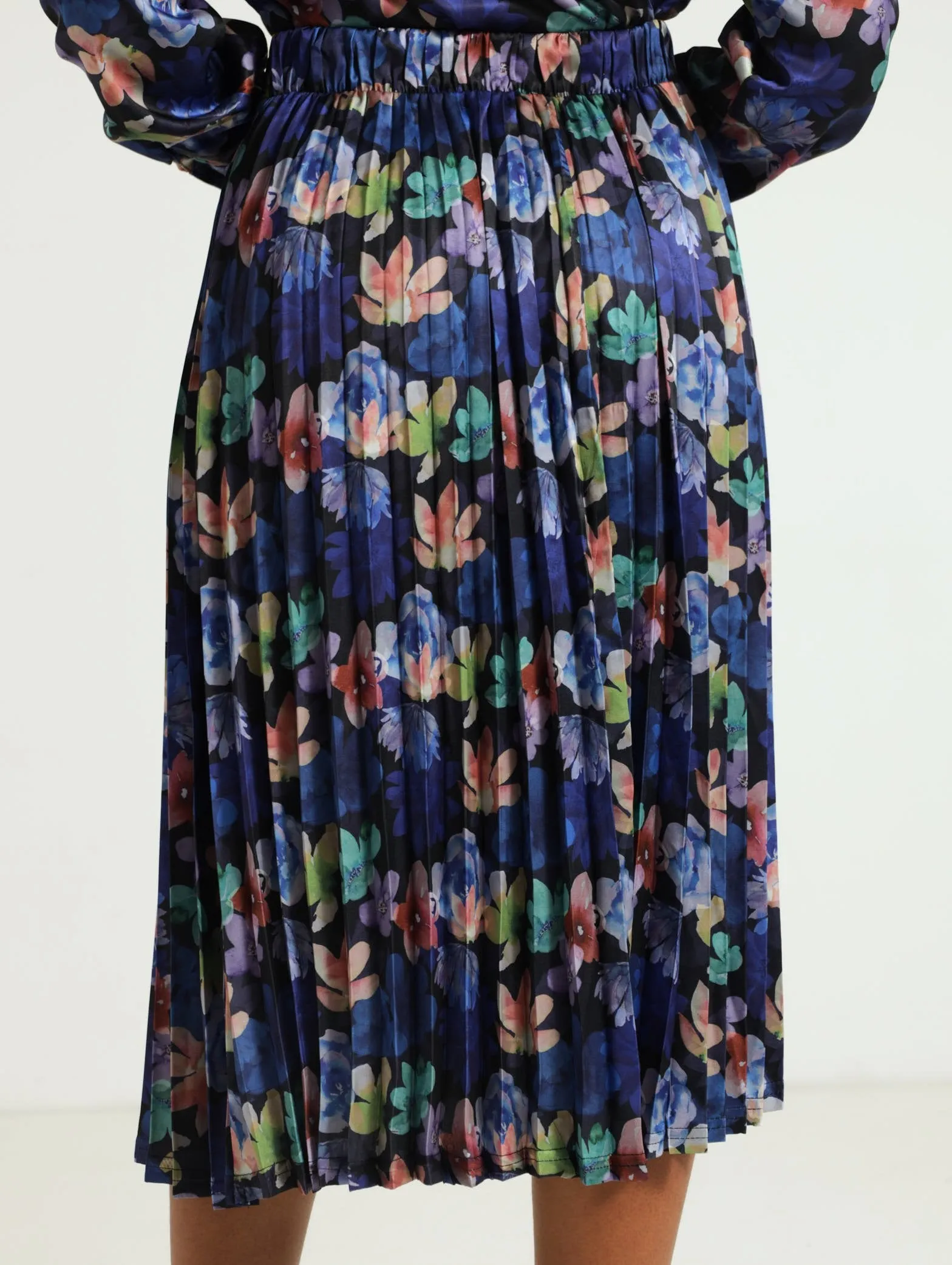 Pleated Midi Skirt