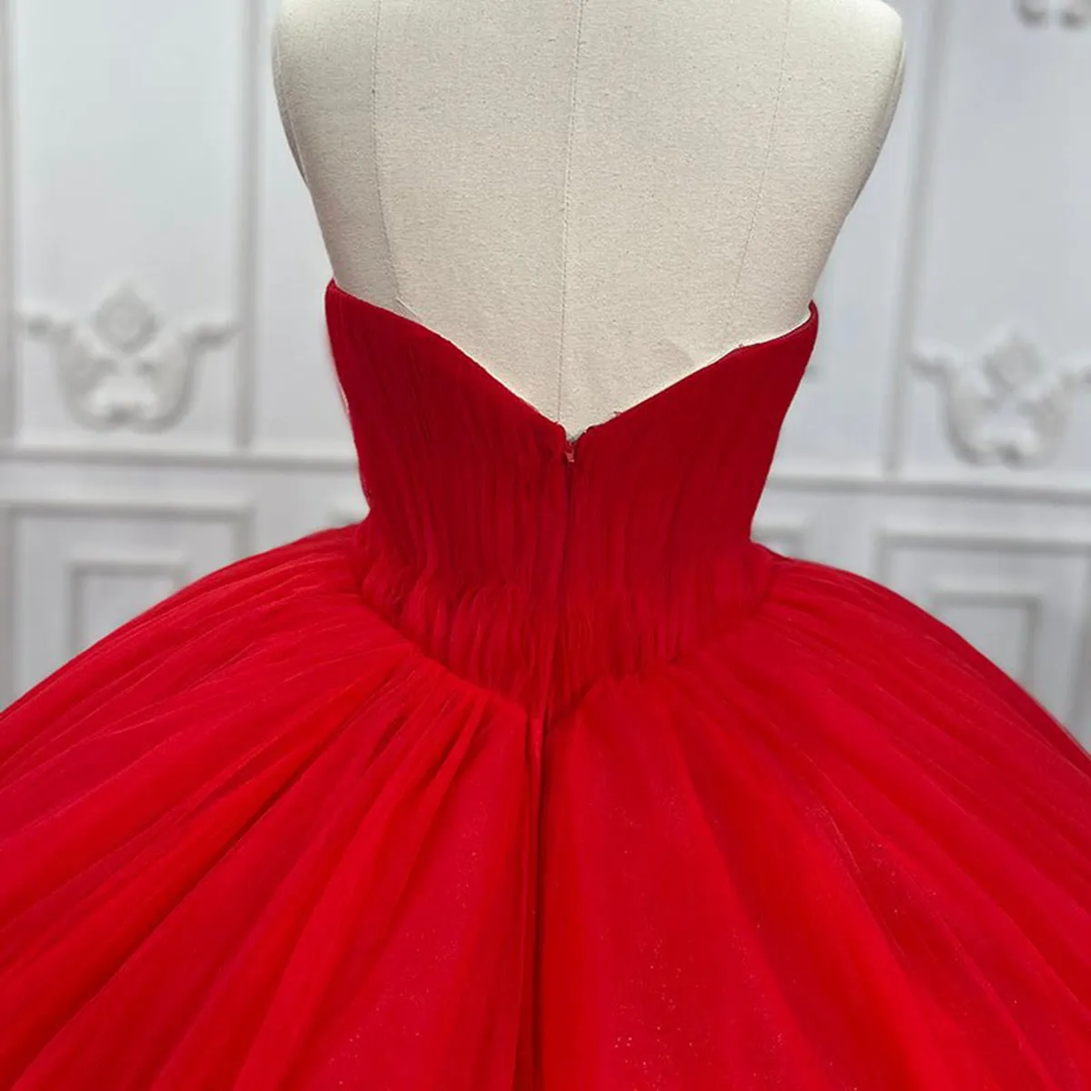 Quinceanera Dresses Simple Sweetheart Party Dresses Ruched Sleeveless Prom Dresses Ball Gown