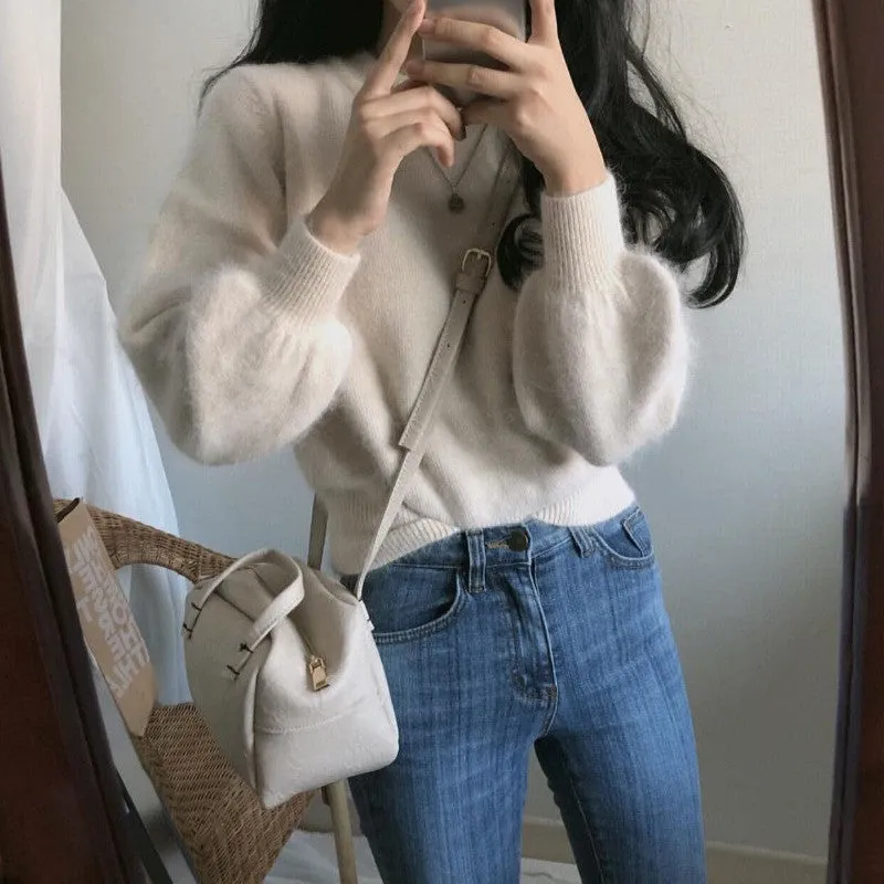 "BLUE WHITE FURRY GENTLE" SWEATER N111107
