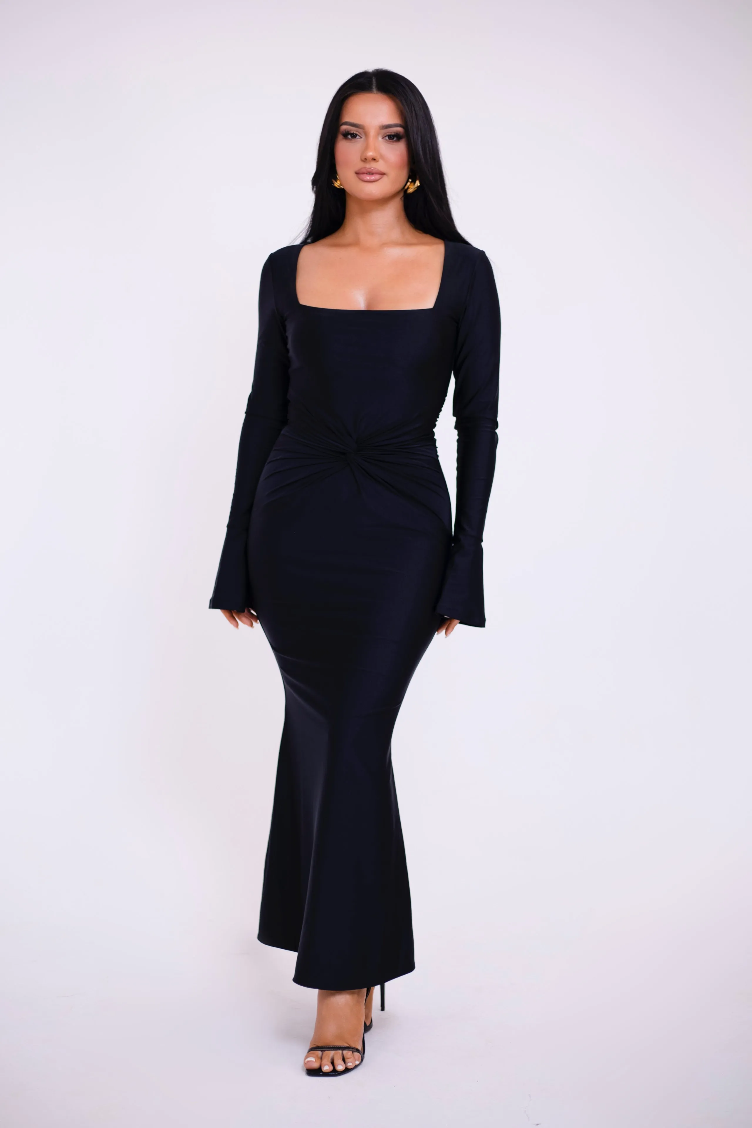 Sereia Black Dress