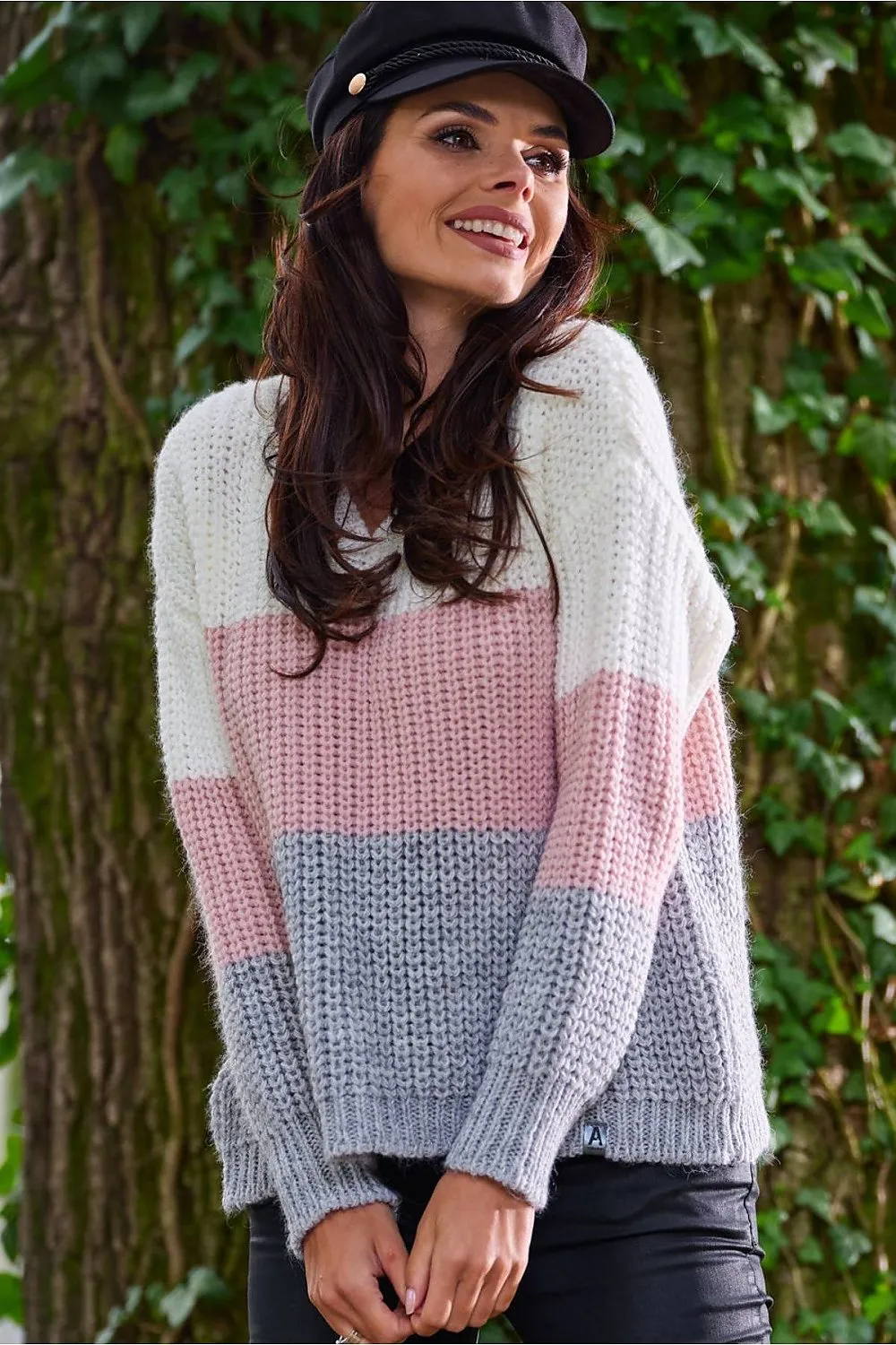 Tri-Colour V-Neck Luxe Sweater