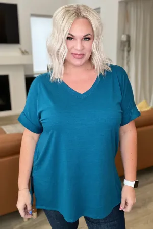 V-Neck Cuffed Sleeve High-Low Hem Tee in Teal